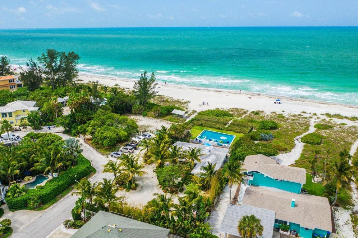 Beachfront Bungalow Holmes Beach Exterior photo