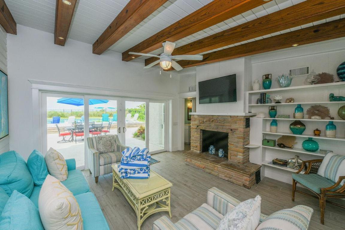 Beachfront Bungalow Holmes Beach Exterior photo