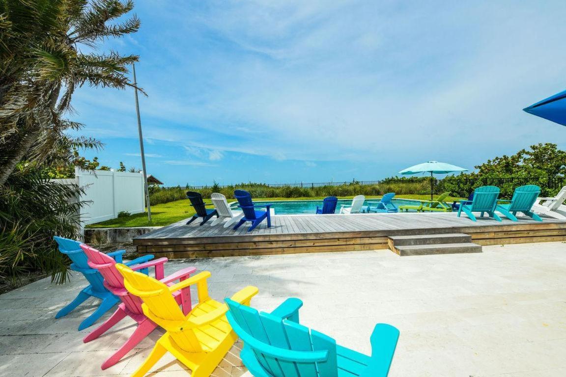 Beachfront Bungalow Holmes Beach Exterior photo